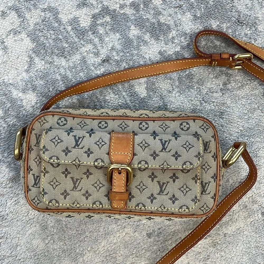 Louis Vuitton Monogram Mini Lin Juliette MM Denim Crossbody Bag - Picture 3 of 17